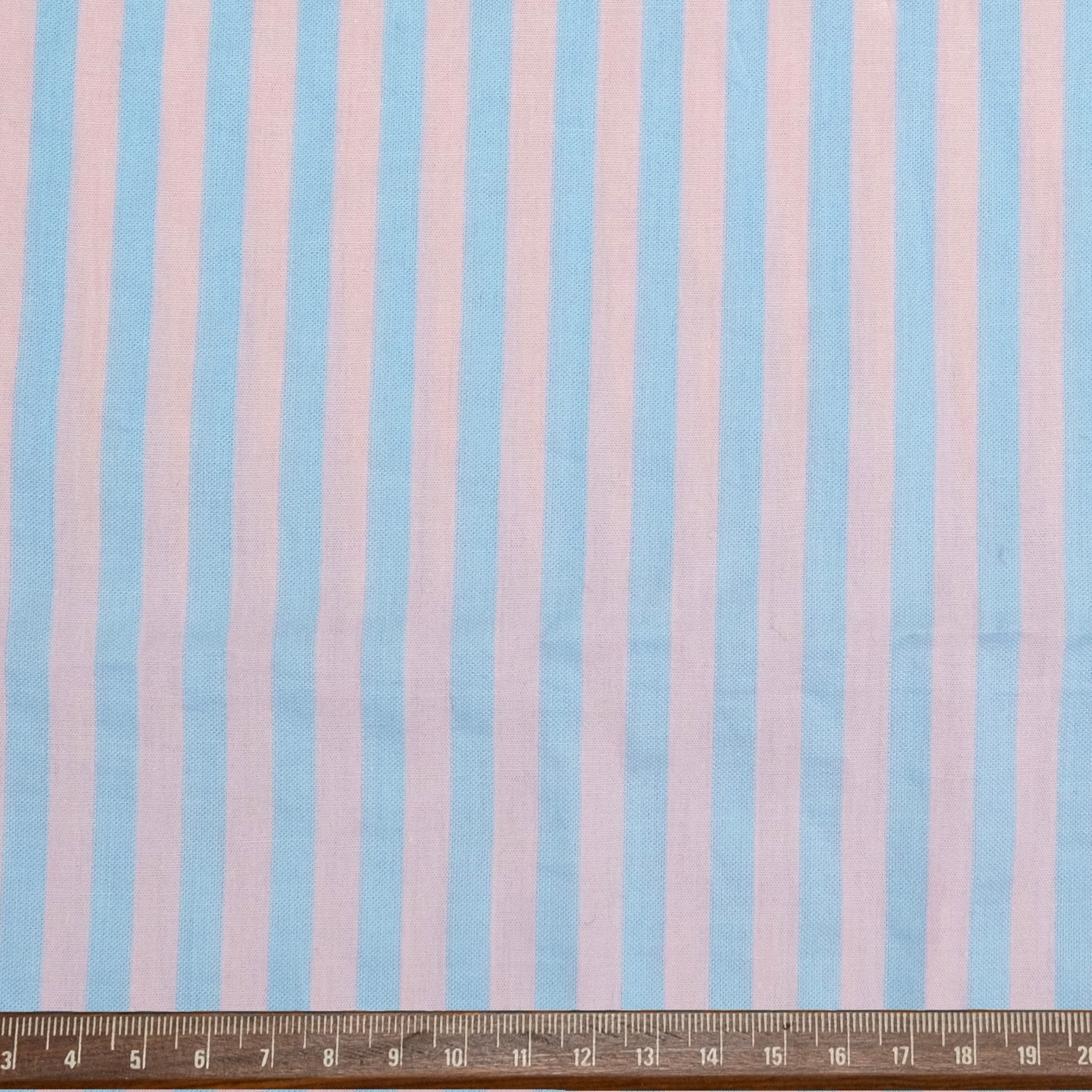 POP-LINE IMPRIMÉE À MICRO-POIS BLANCS