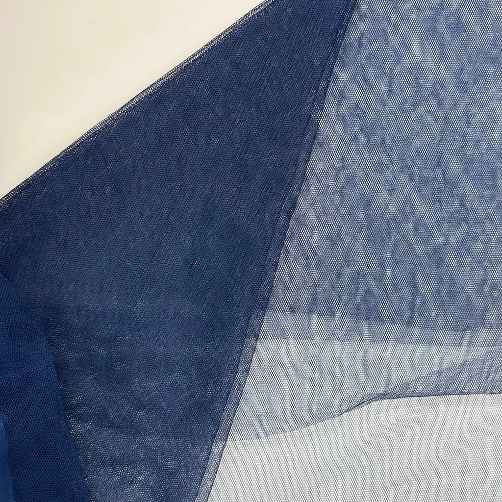 TULLE BLEU MARINE DOUX
