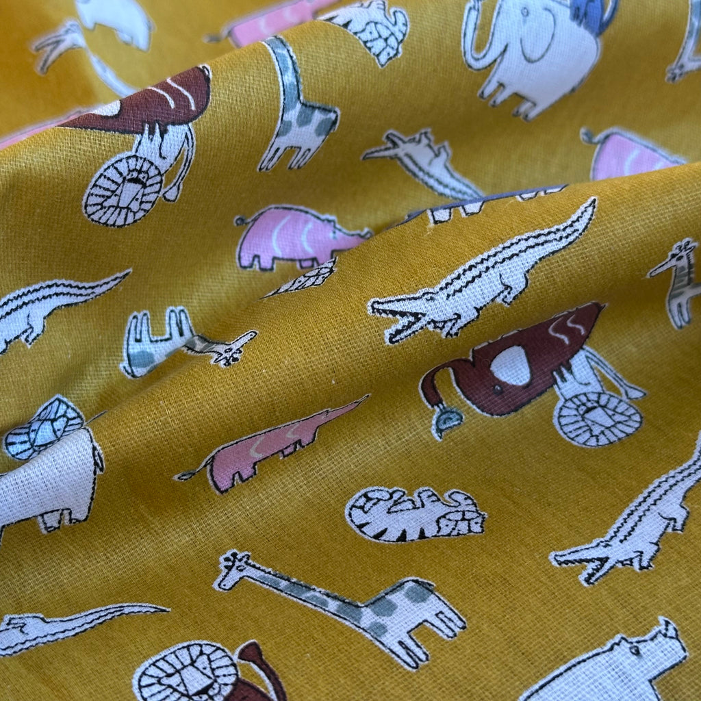 TISSU EN POPLIN IMPRIMÉ NUMÉRIQUE POUR ENFANTS, MOTIFS ZOO JAUNE