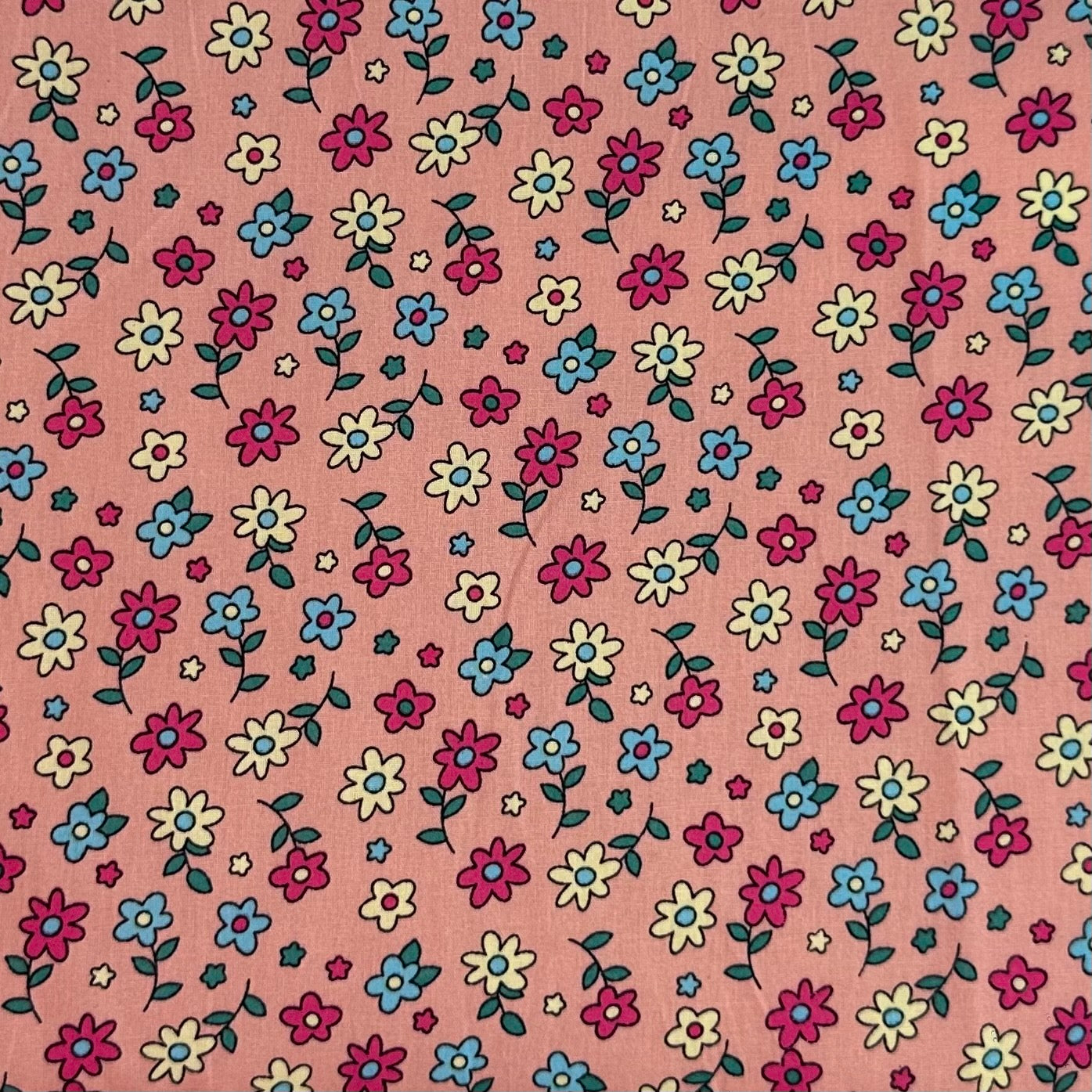 POPELÍN ESTAMPADO LIBERTY DIBUJO SOBRE CORAL
