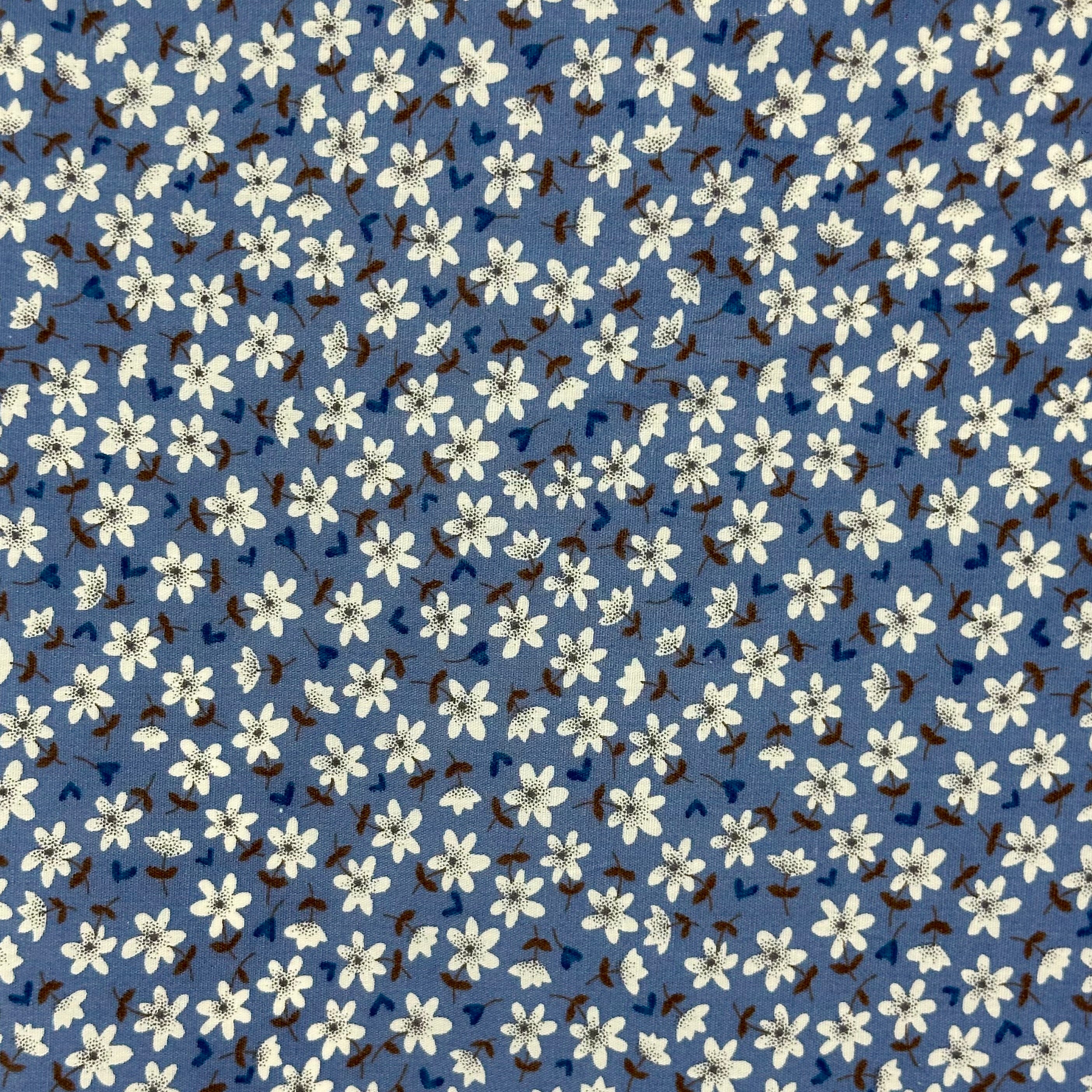 Popeline imprimée Liberty avec cent marguerites bleues