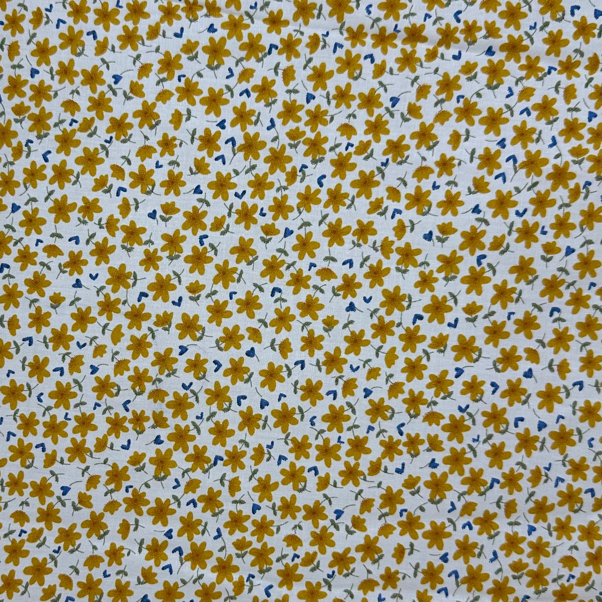 Popeline imprimée Liberty avec cent marguerites jaunes