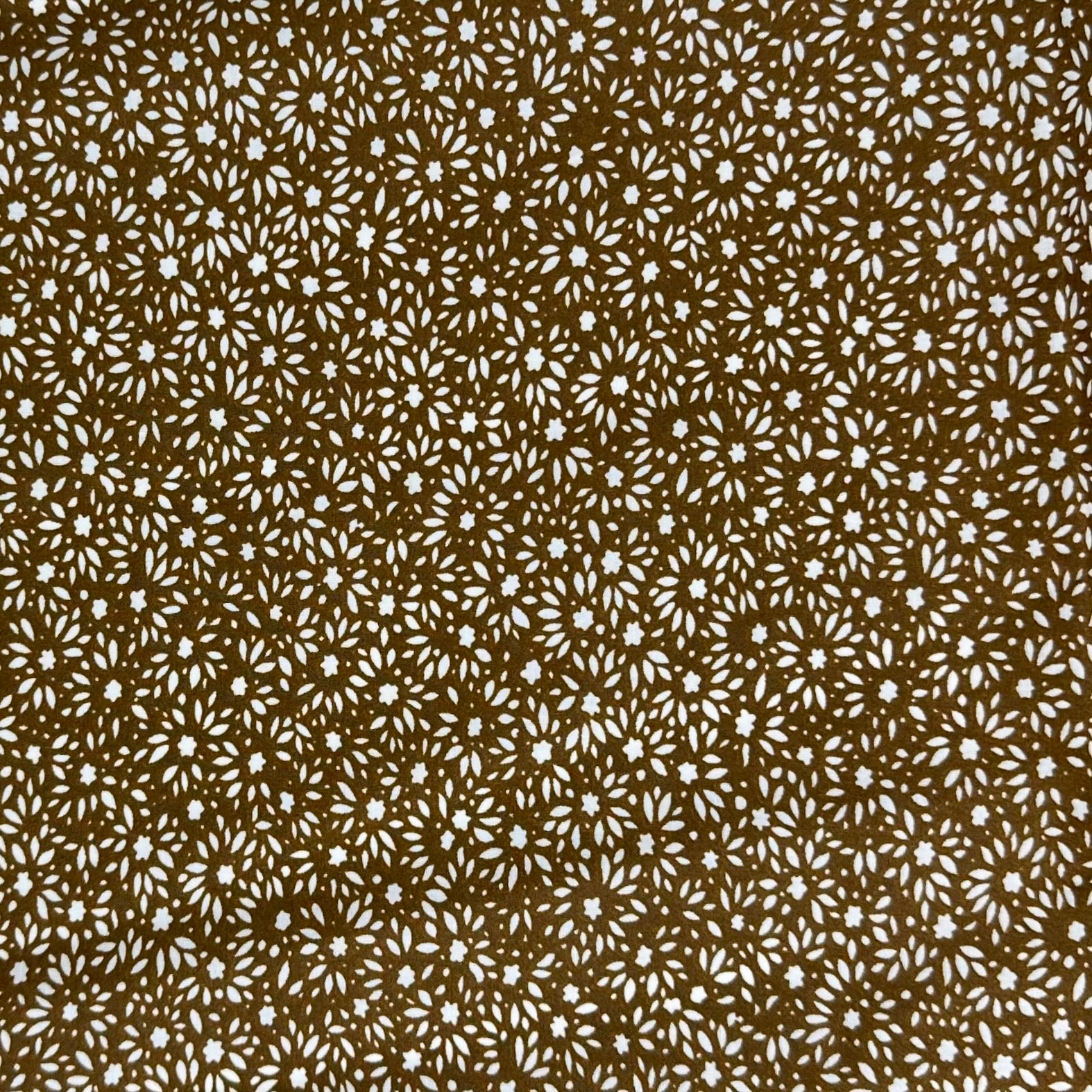 POPELÍN ESTAMPADO LIBERTY MARRÓN CAPEL