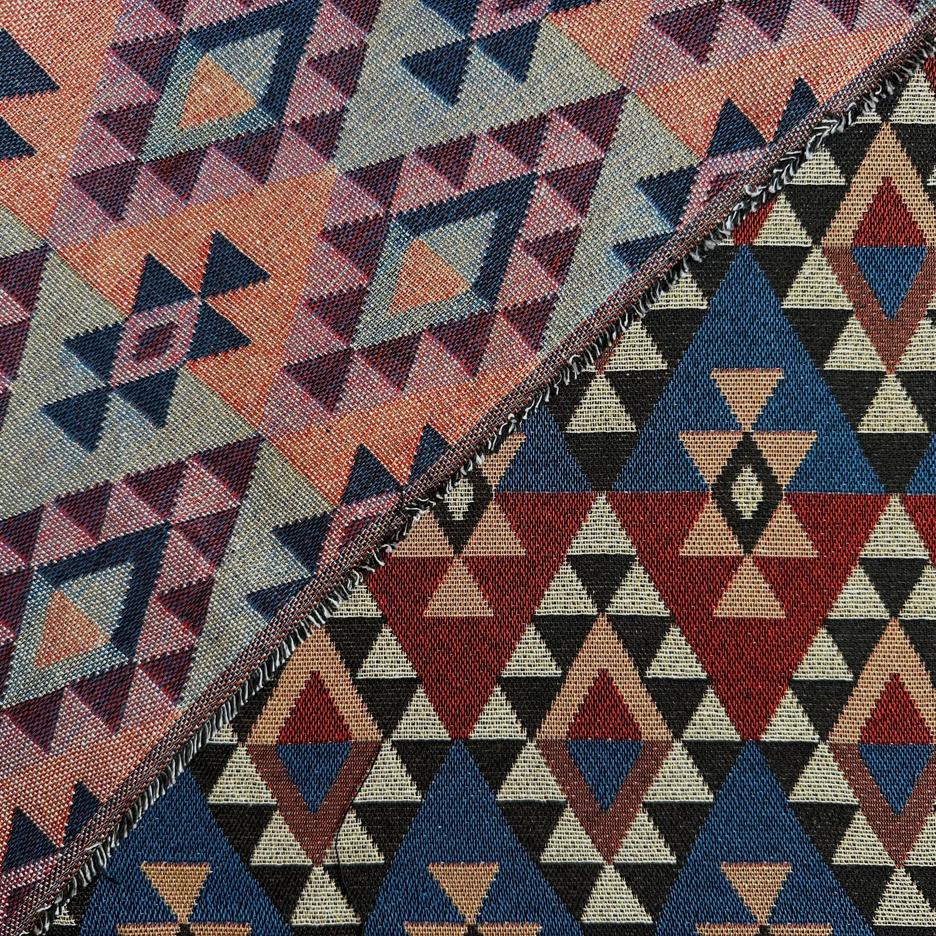 GOBELINO GEOMÉTRICO AZUL-ROJO