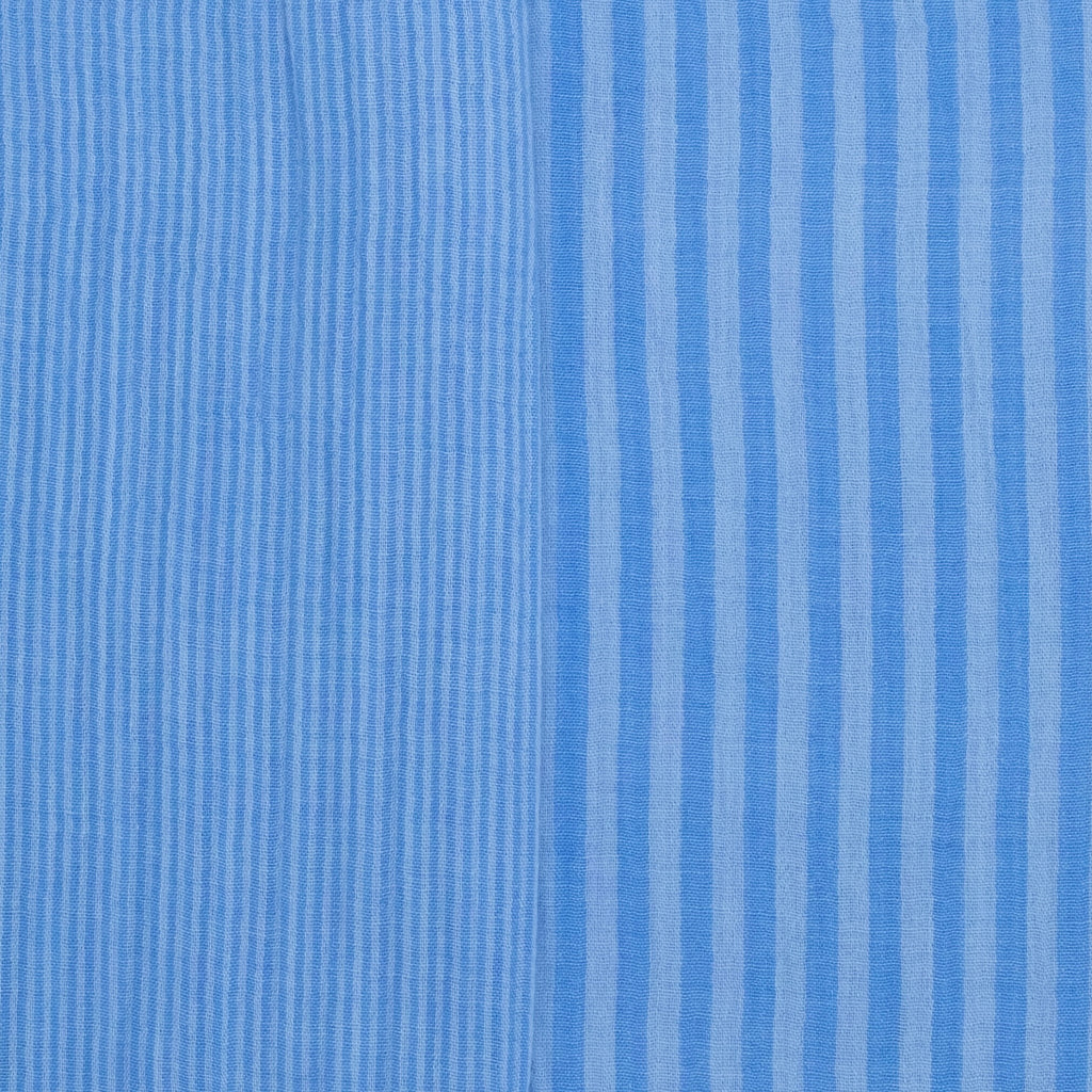 MUSELINA ESTAMPADA A RAYAS AZULES