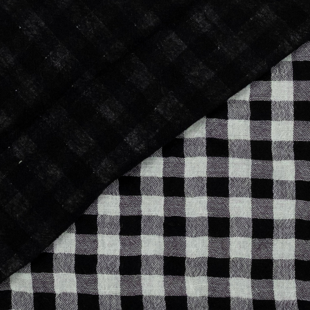 MUSELINA ESTAMPADA CUADROS NEGRA