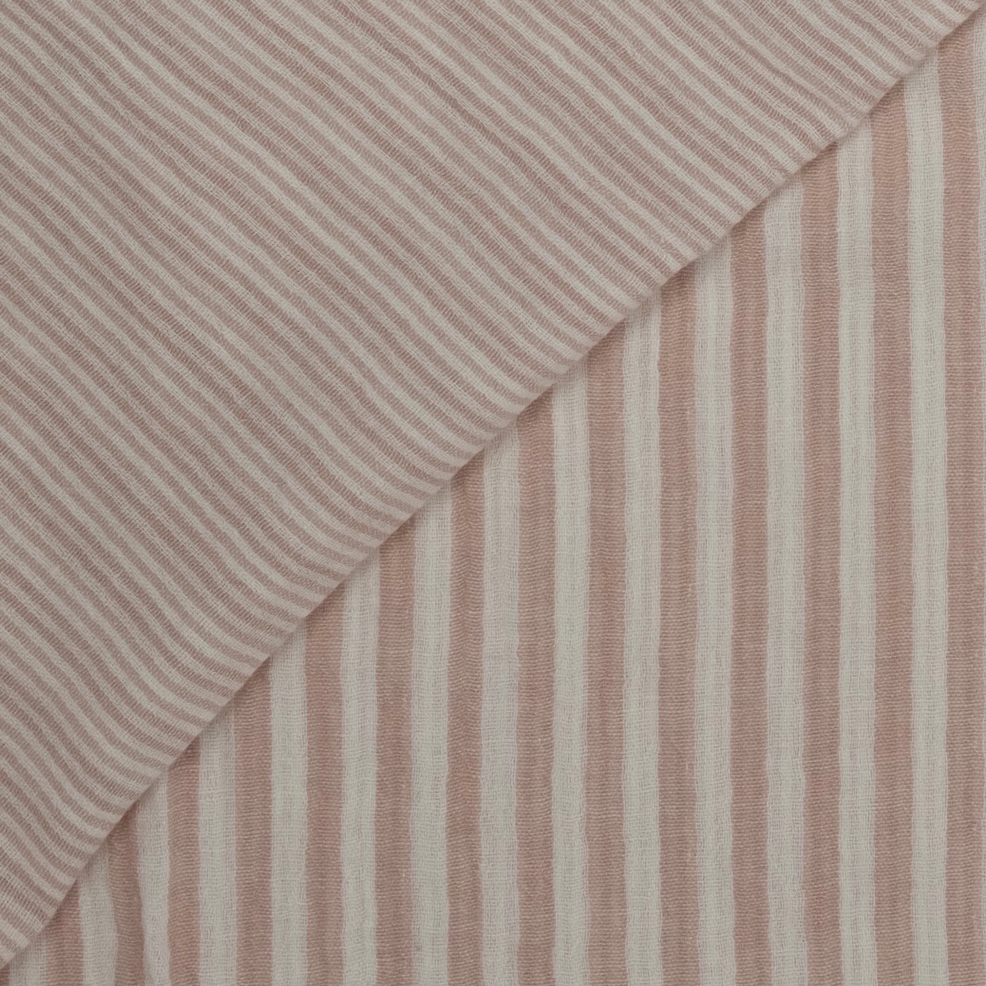 PINK STRIPED PRINTED MUSLIN