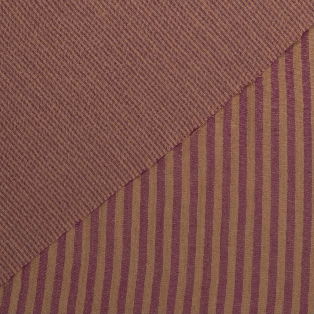 Mousseline imprimée à rayures lilas orange