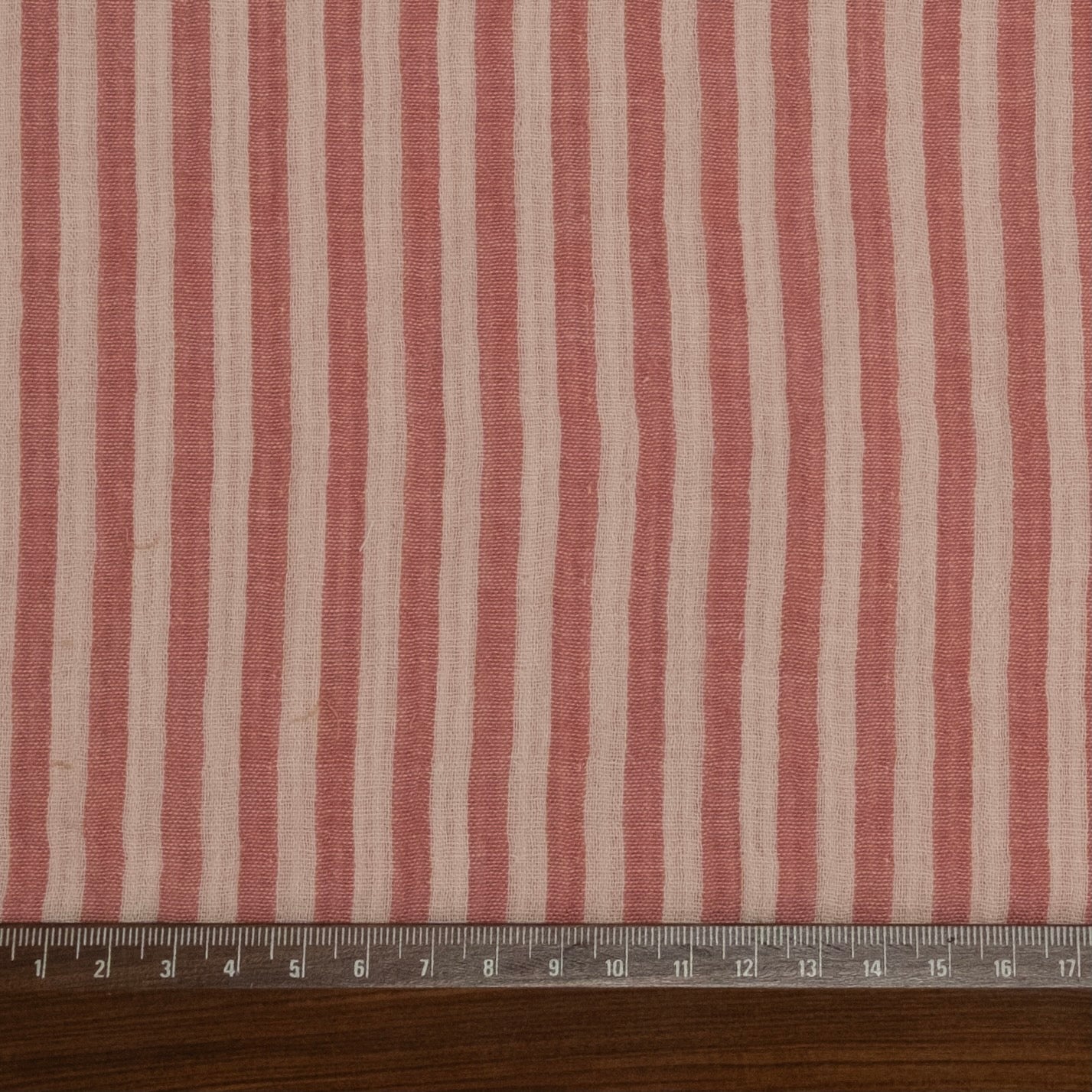 PINK STRIPED PRINTED MUSLIN