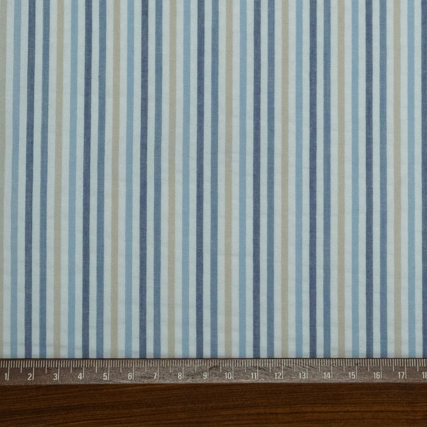 SEERSUCKER MIL RAYAS TONOS AZULES