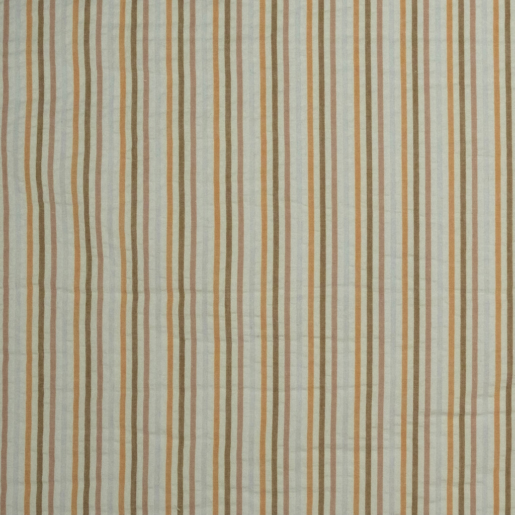SEERSUCKER MIL RAYAS EN BLANCO