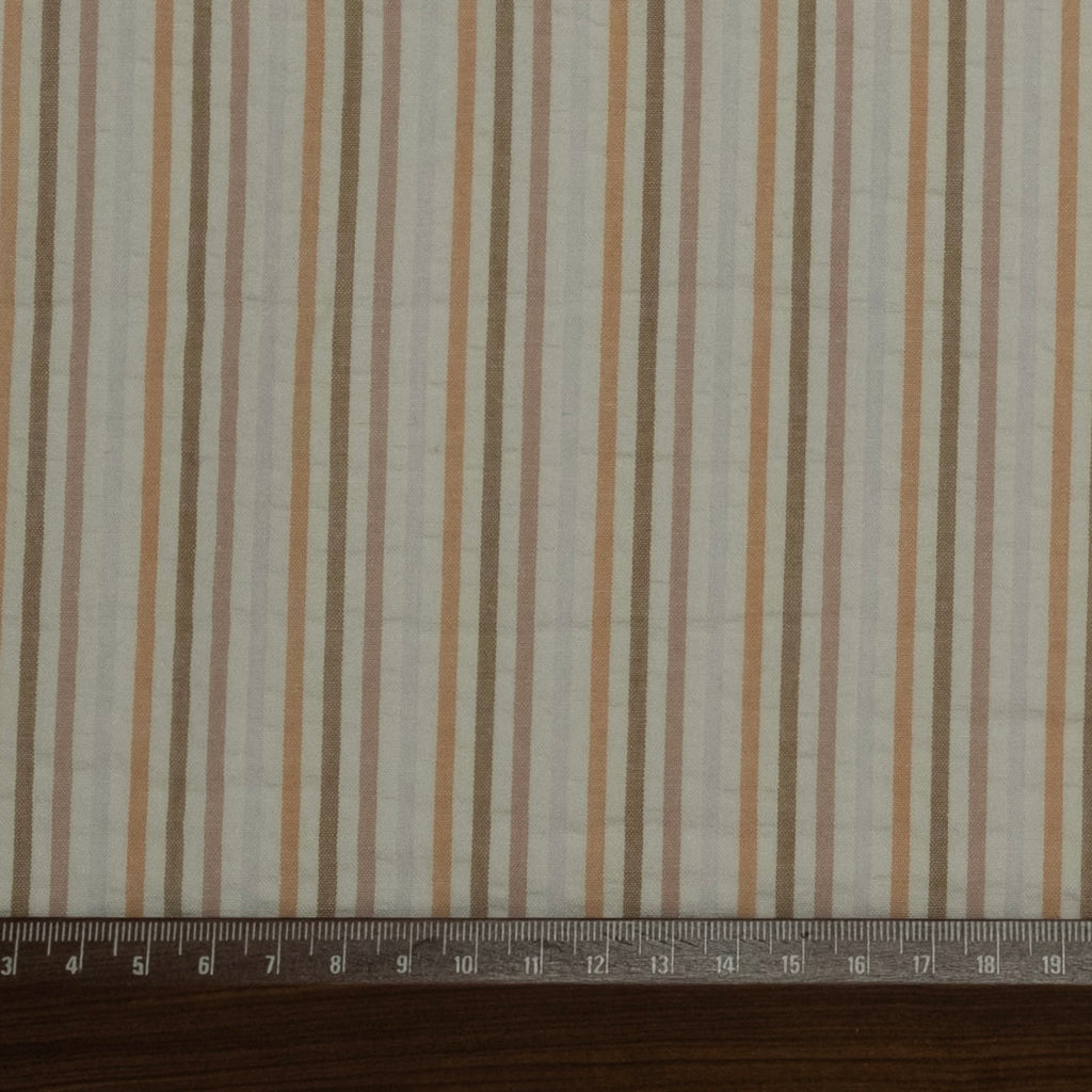 SEERSUCKER MIL RAYAS EN BLANCO